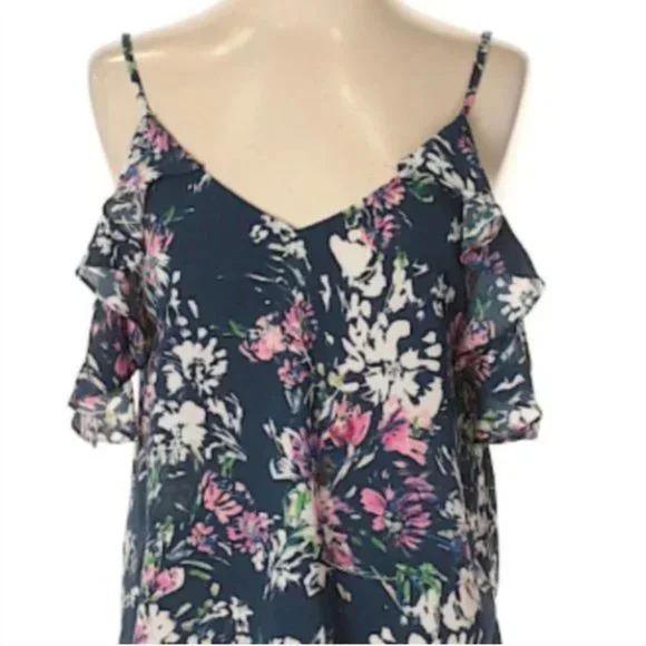 Floral Ruffle V-Neck Blouse Sz: Small QR - Picture 2 of 2